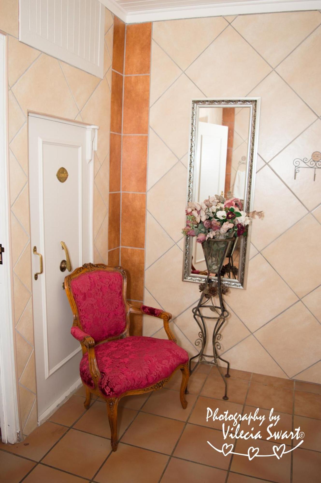 Mistique Waters Guesthouse Parys Exterior foto