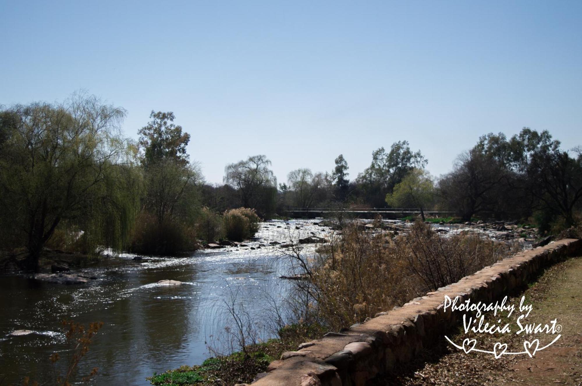 Mistique Waters Guesthouse Parys Exterior foto